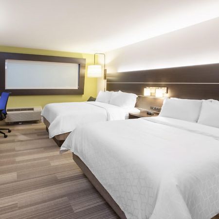 Holiday Inn Express & Suites - Redding By Ihg Eksteriør billede