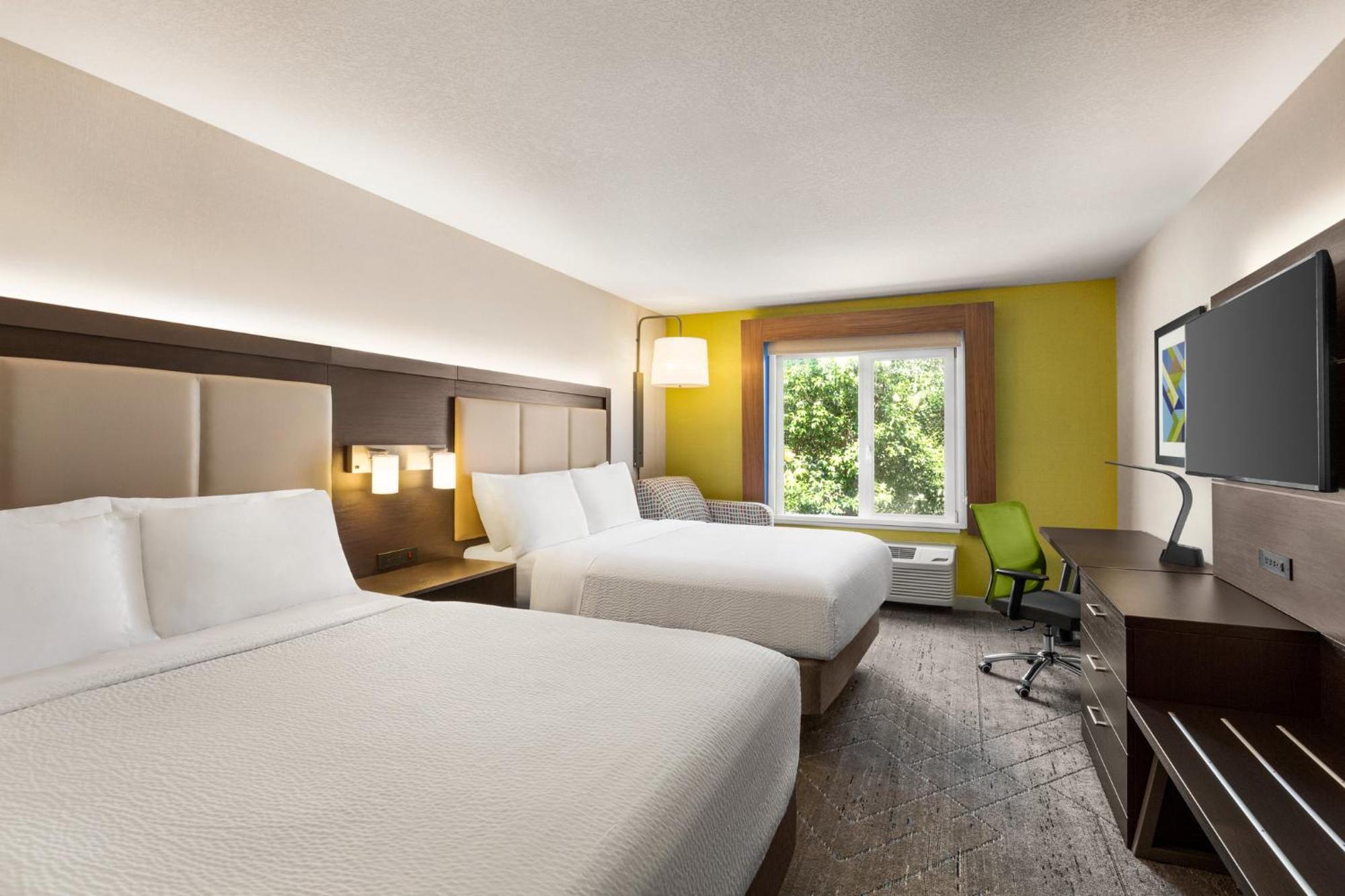 Holiday Inn Express & Suites - Redding By Ihg Eksteriør billede
